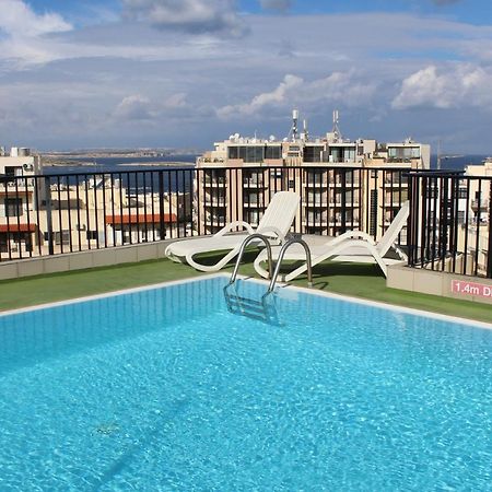 Huli Hotel & Apartments Qawra Bagian luar foto